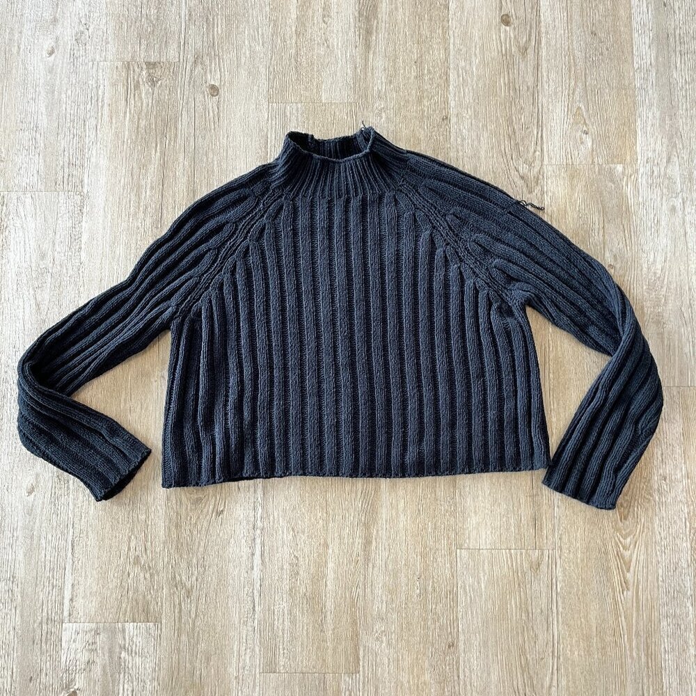 Womens American Eagle Black Cropped Knit Sweater - XL